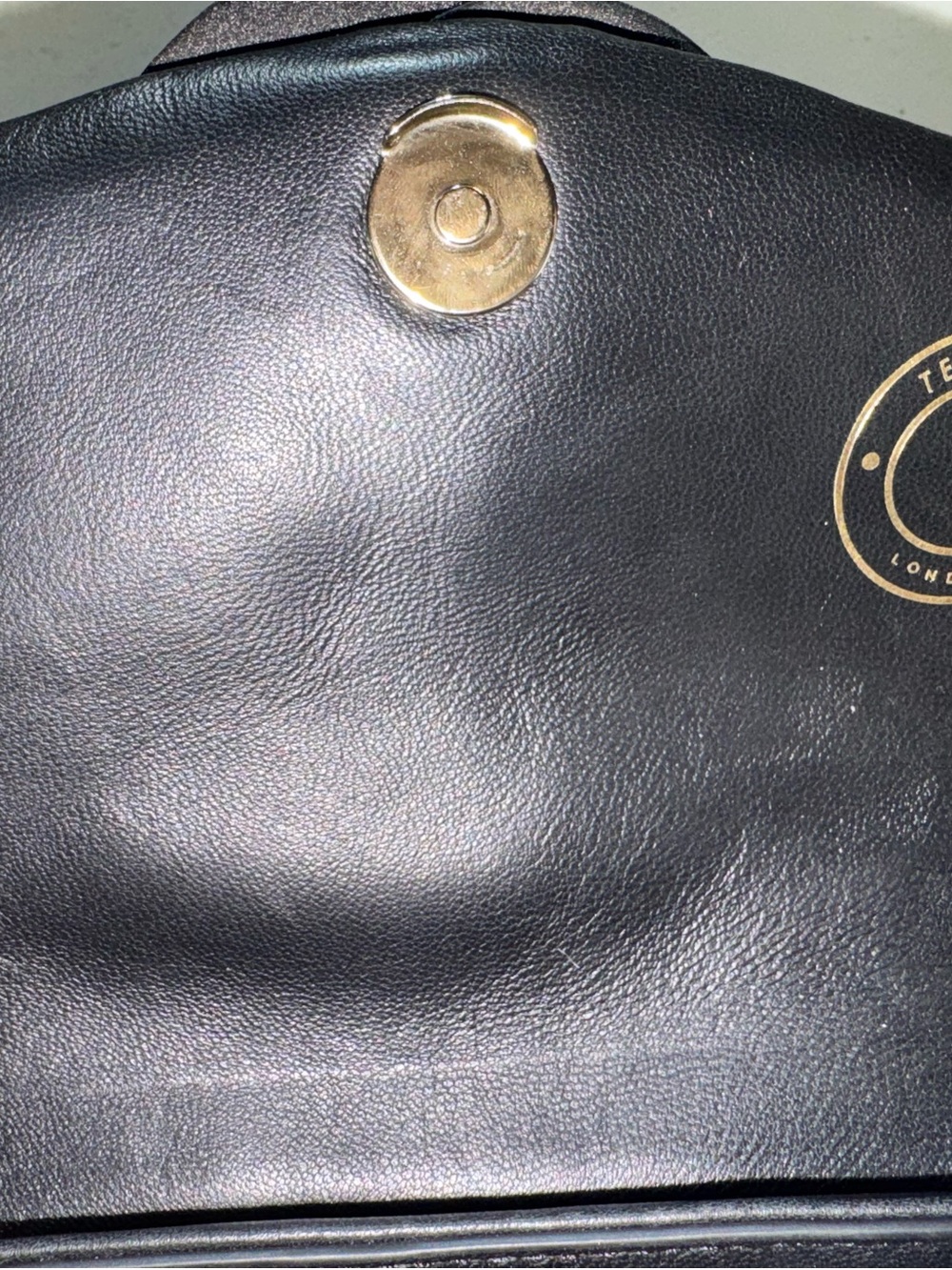 Ted Baker Black Leather Poppy Rose Crossbody Bag with Gold Chain - Picture 4 of 8